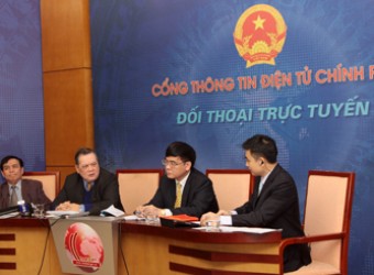 Органы государственной власти обсуждают проект внесения поправок в Конституцию